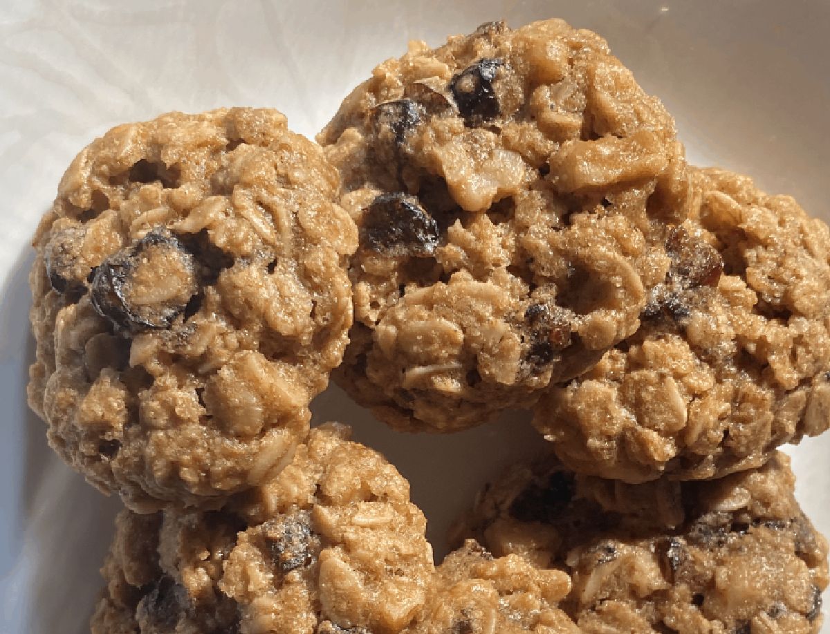 Spiced Oatmeal Cookies